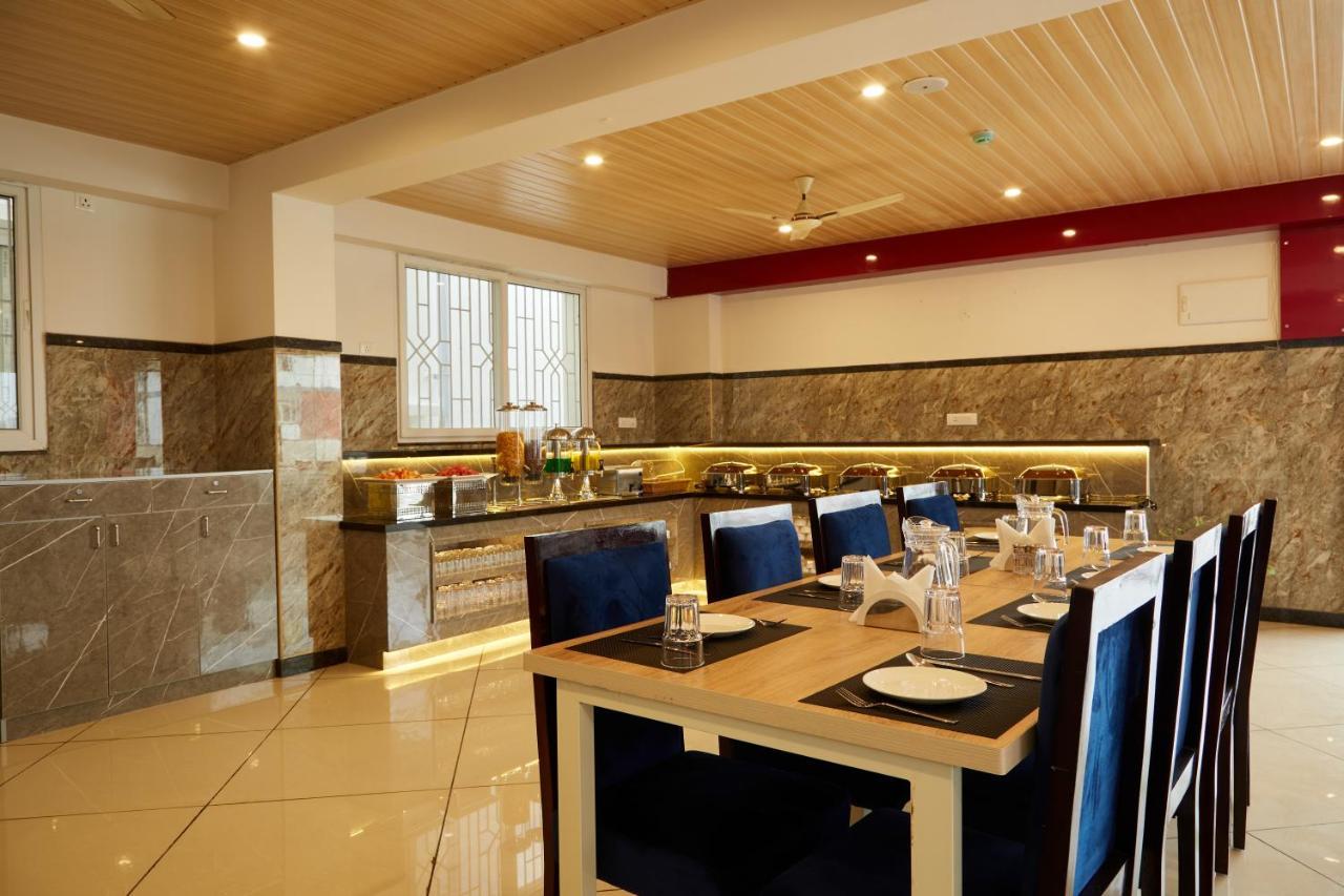 Vovo Premier Hotel 班加罗尔 外观 照片