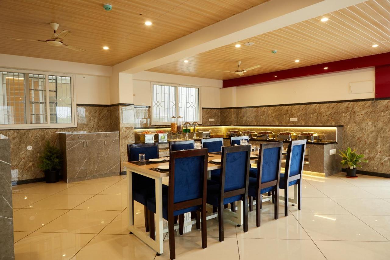 Vovo Premier Hotel 班加罗尔 外观 照片