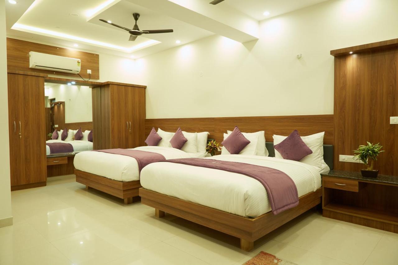 Vovo Premier Hotel 班加罗尔 外观 照片