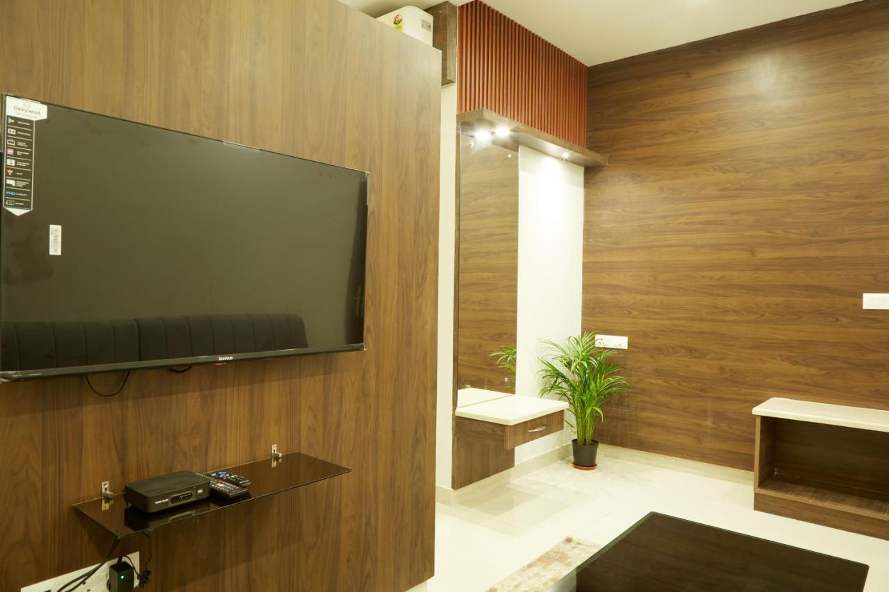 Vovo Premier Hotel 班加罗尔 外观 照片