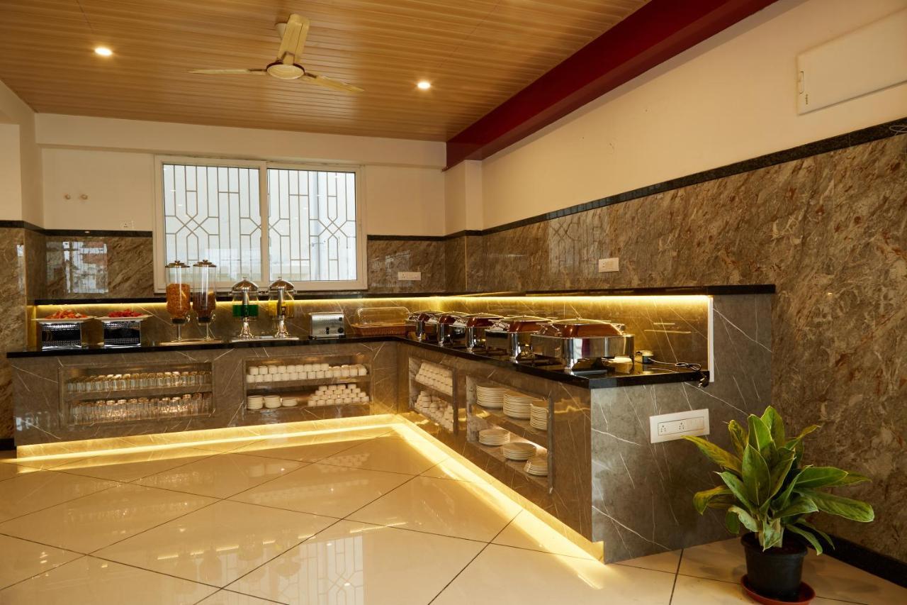 Vovo Premier Hotel 班加罗尔 外观 照片