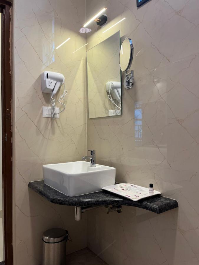Vovo Premier Hotel 班加罗尔 外观 照片